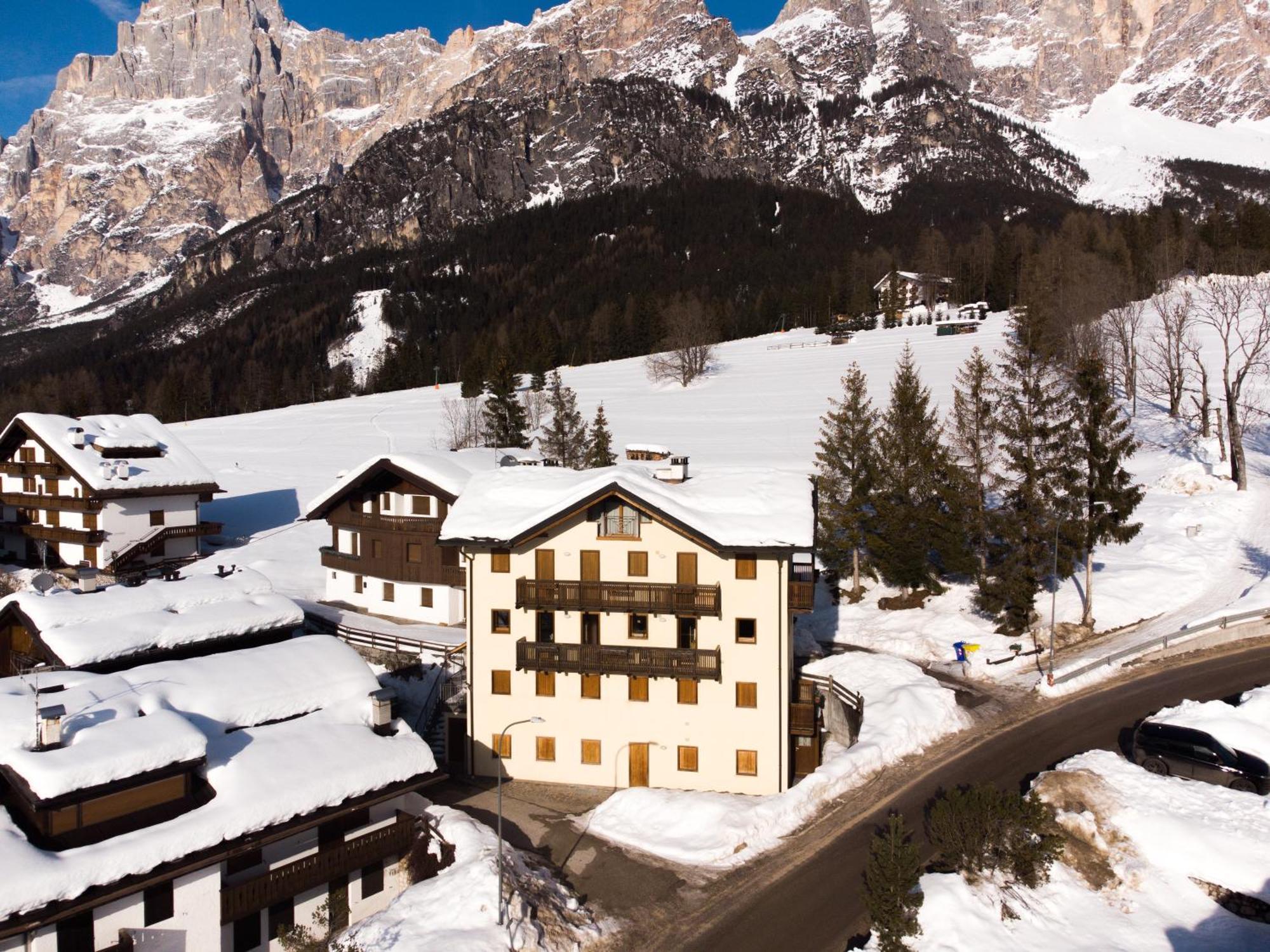 Nevesole Chalet - Charming Flat Near Dolomiti Ski Slopes San Vito di Cadore Exterior foto